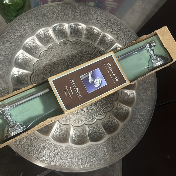 Allen + Roth Towel Bar - Picture 3 of 7